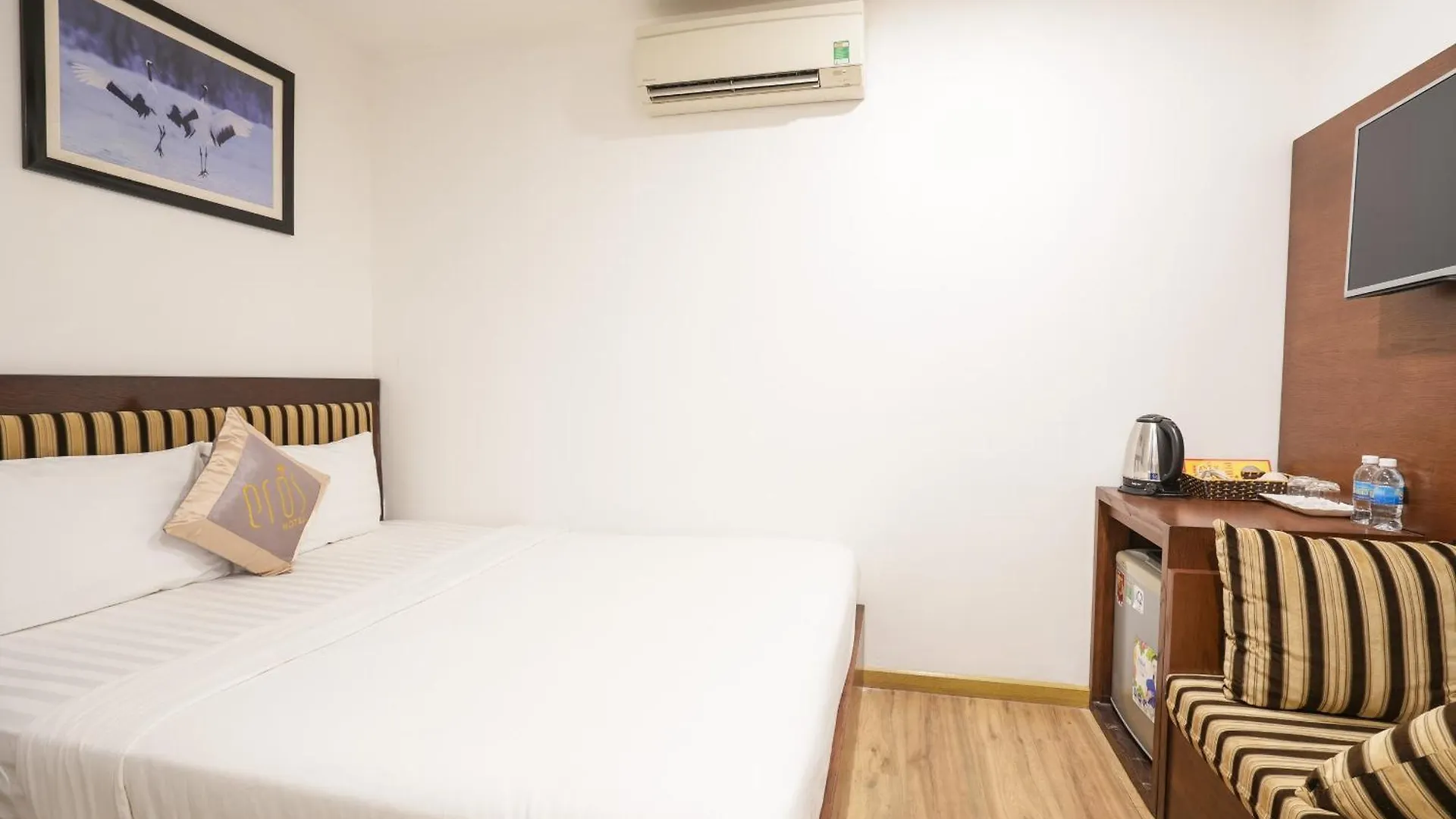 Eros Hotel Da Nang 2*,  Vietnam